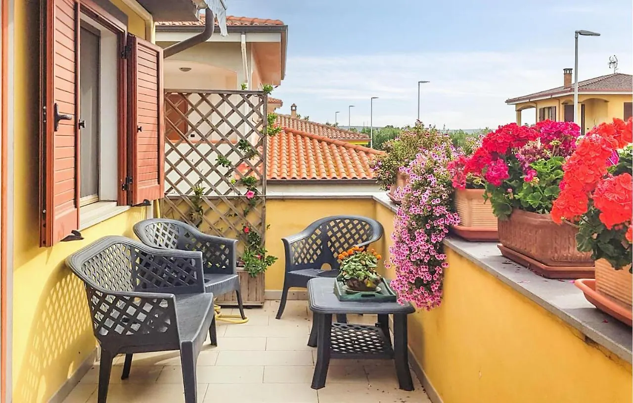 Cozy Apartment In Riola Sardo With Kitchen