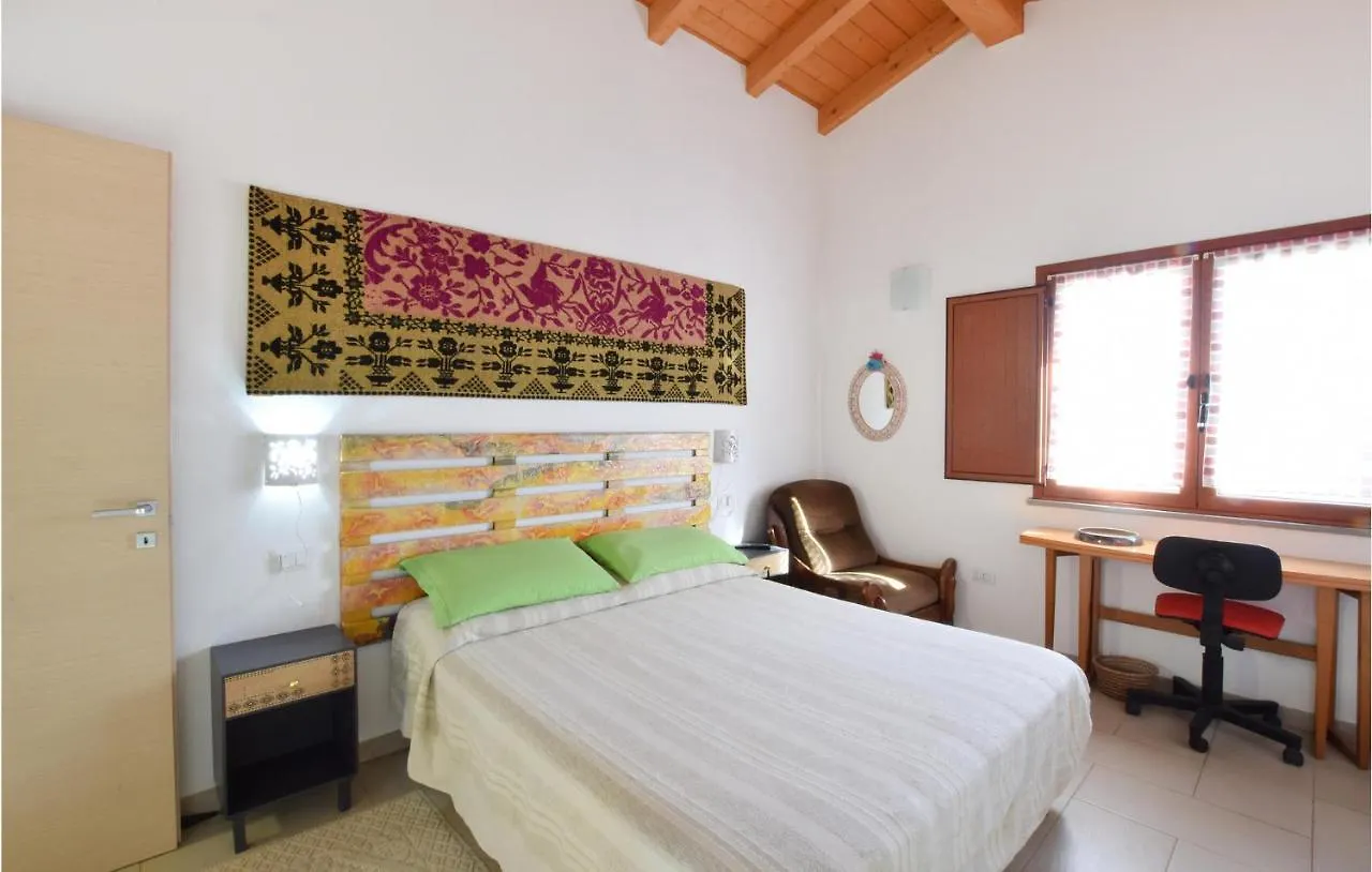 Cozy Apartment In Riola Sardo With Kitchen